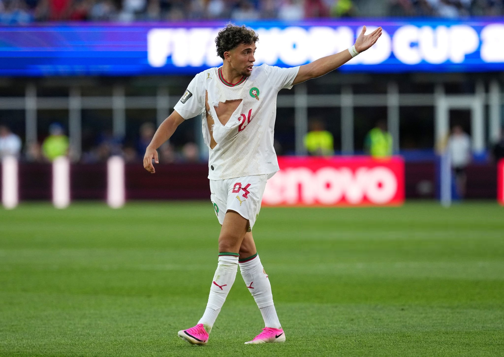 Puma: camisa que rasga não é falha de design — e pode ser um golaço