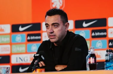Xavi Hernández, técnico da Holanda • Foto: Divulgação/ @OnsOranje